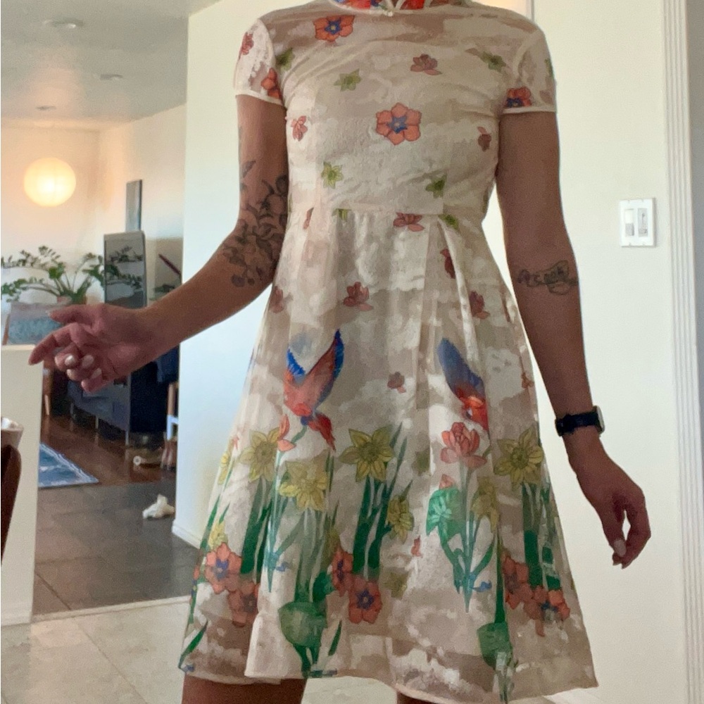 Unique Vintage Cream Dress with Multicolor Accents - Picture 2 of 6